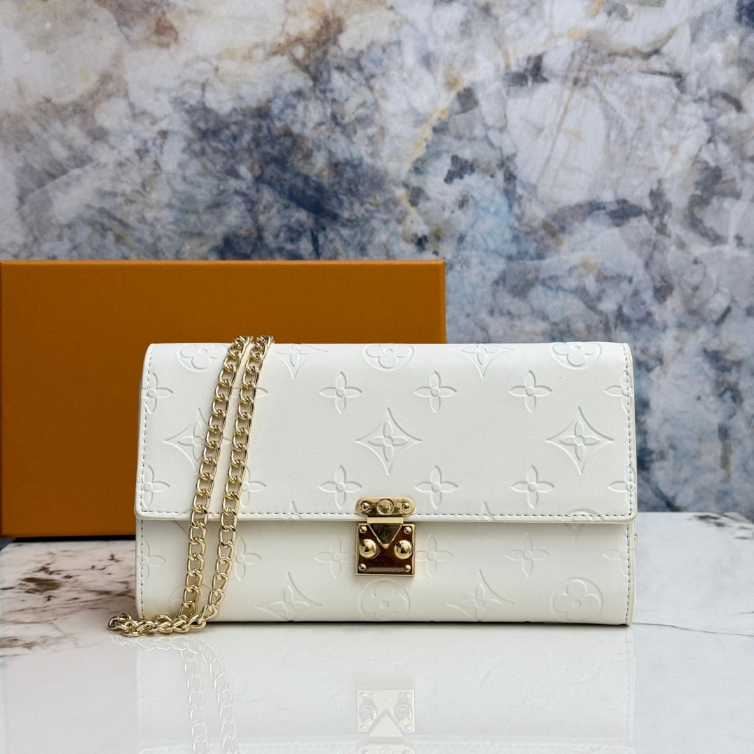 luxury designer bag Genuine Leather Womens Chain Crossbody Shoulder Bag Messenger Shopping Handbag the tote bag Purse backpack wallets A803 R2