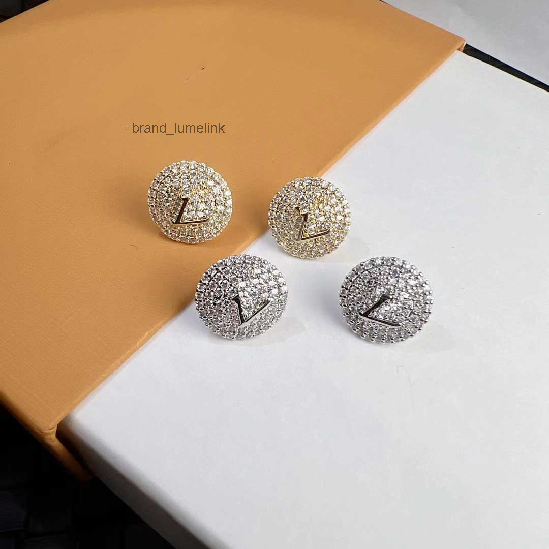 High Quality Designer Ear Stud Earrings Brass Copper Stamp Letter Earring Fashion Womens Elegance Wedding Party Jewelry