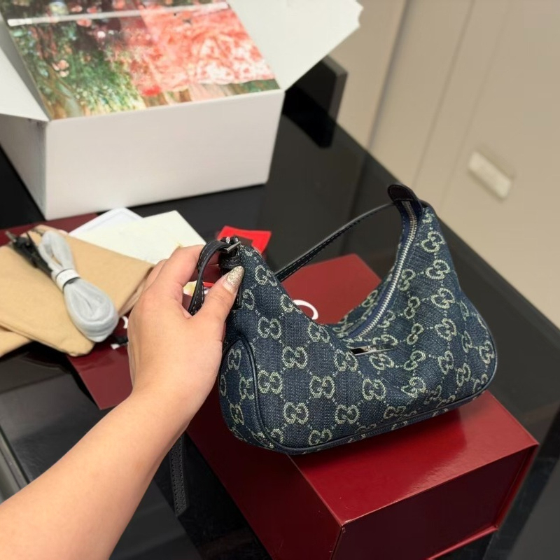 Borsa per telefono a tracolla da donna alla moda, borsa a tracolla, zaino alla moda, nuova tendenza autunnale e invernale del 2026 designer10A