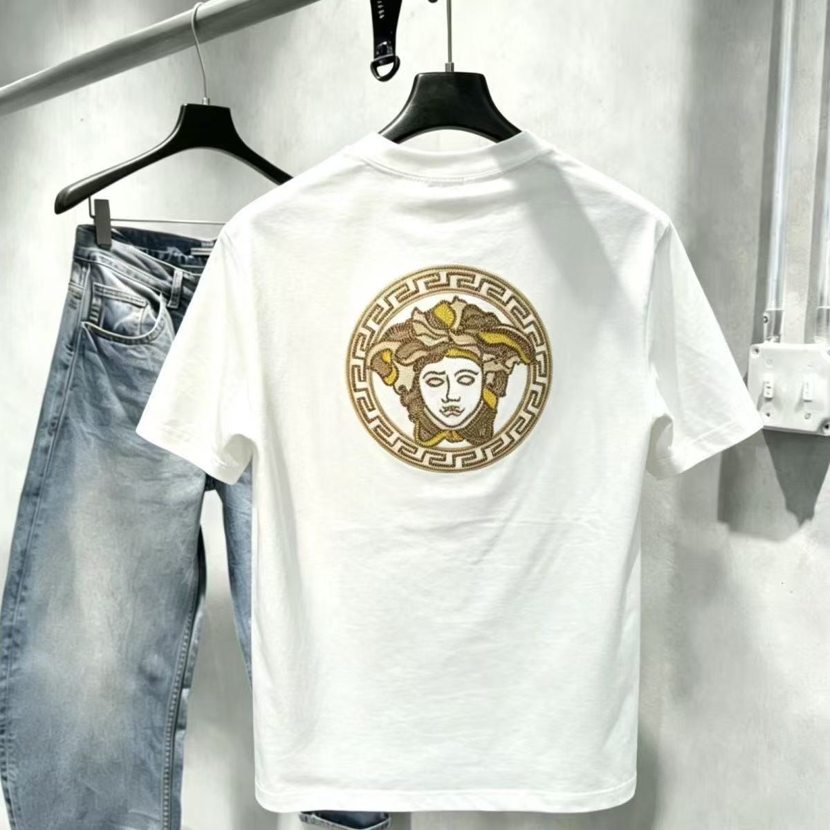 Versatile new 2026 summer men's portrait printed T-shirt - casual stylish trendy high-quality slim-fit round-neck short-sleeve tee