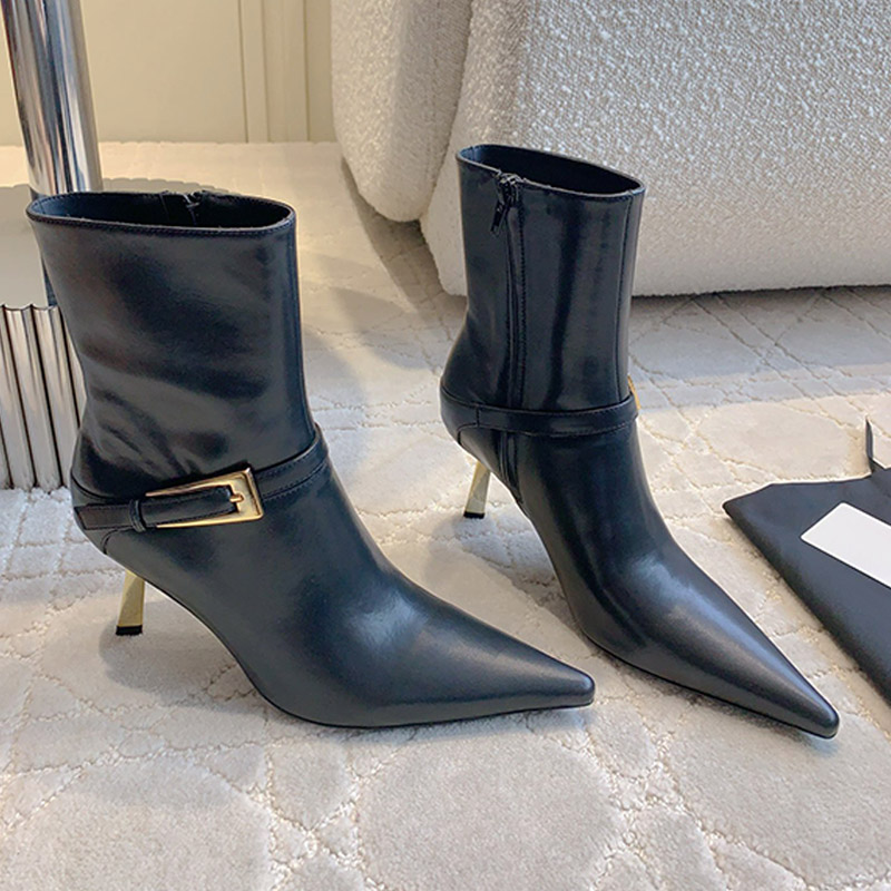 Designers Shiny Leather Booties Soft Comfortable Leather Buckle Design Womens High Heels Short Boots Elegant Banquet Style Shoes