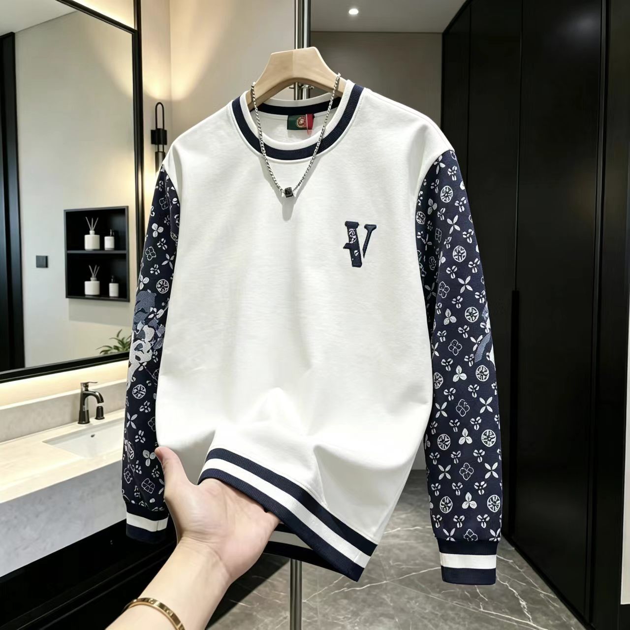 New Men S Trendy European Style Minimalist Stylish Letter Embroidered Top Versatile For Autumn Winter Cool And Unique Bestseller With A Round Neck L