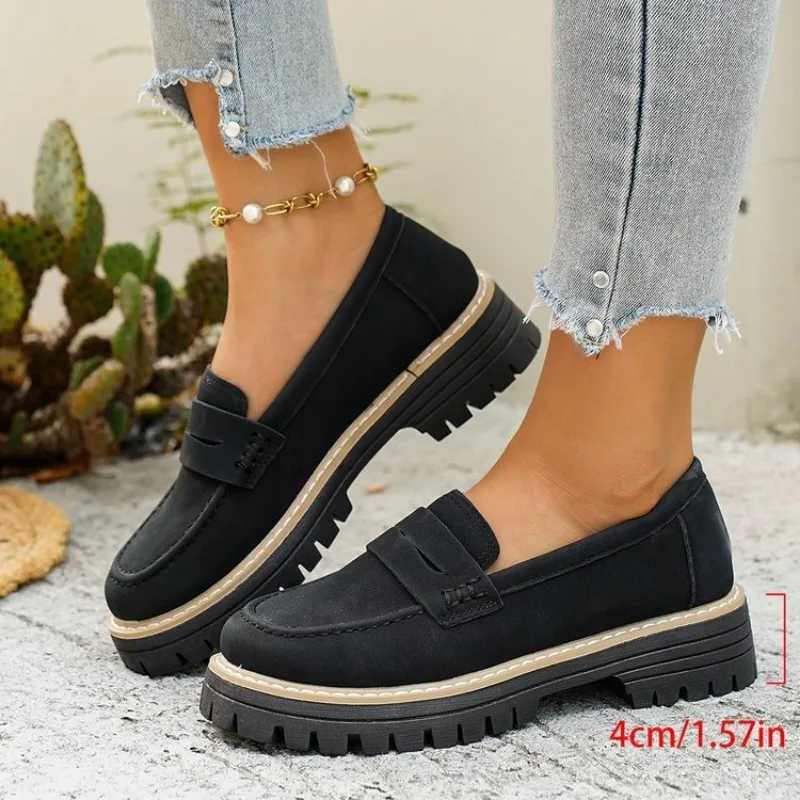 Women Simple and Stylish Boots Plus Size Platform Shoes Women 2026 Thick Sole Ankle Boots Fashion Comfortable for Women T260922