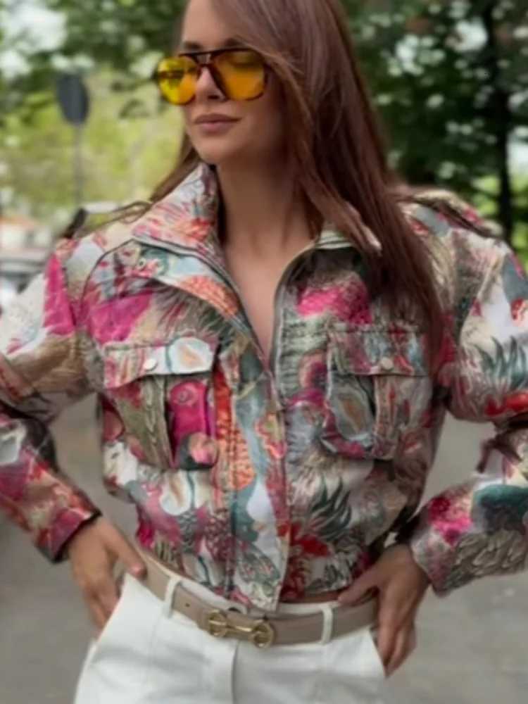 Women's Jackets Vintage Printed Zipper Lapel Short Jackets Women Long Sleeves Pocket Elastic Waist Jackets Female New High Street Outerwear 202