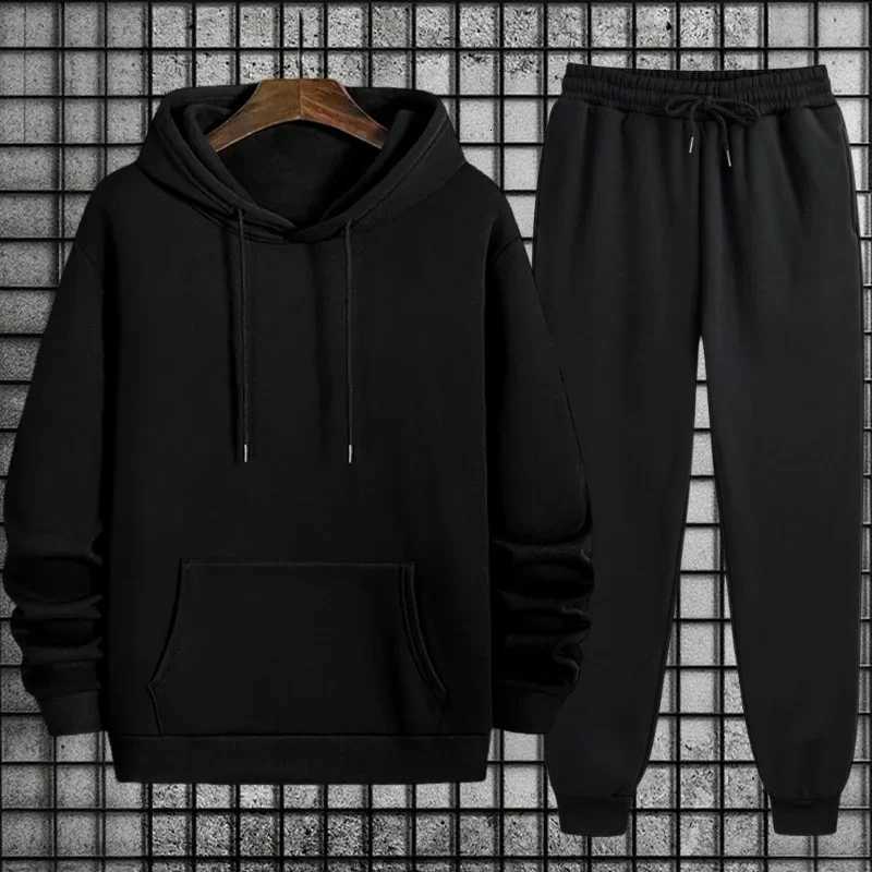 Winter Men's Tracksuits Autumn Solid Color Hoodie and Sweatpants Men's Tracksuit Urban Casual Fashion Sportswear Male Daily Training Joggi