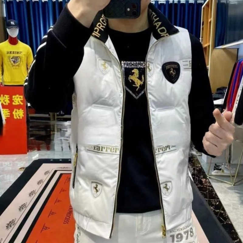 Down Parkas Winter Fashion Men's Letter Metal Medal Sleeveless Jacket Mens Stand Collar Shinny Rhinestones Down Vest Solid Color Coat Men Vest