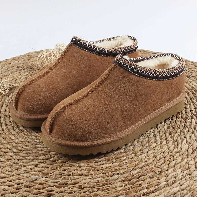 Winter Women Man Snow Boots Genuine Cow Leather Lady Ultra Mini Short Boots 2026 New Design Warm Cotton Shoes Femme Fur Slippers T260922