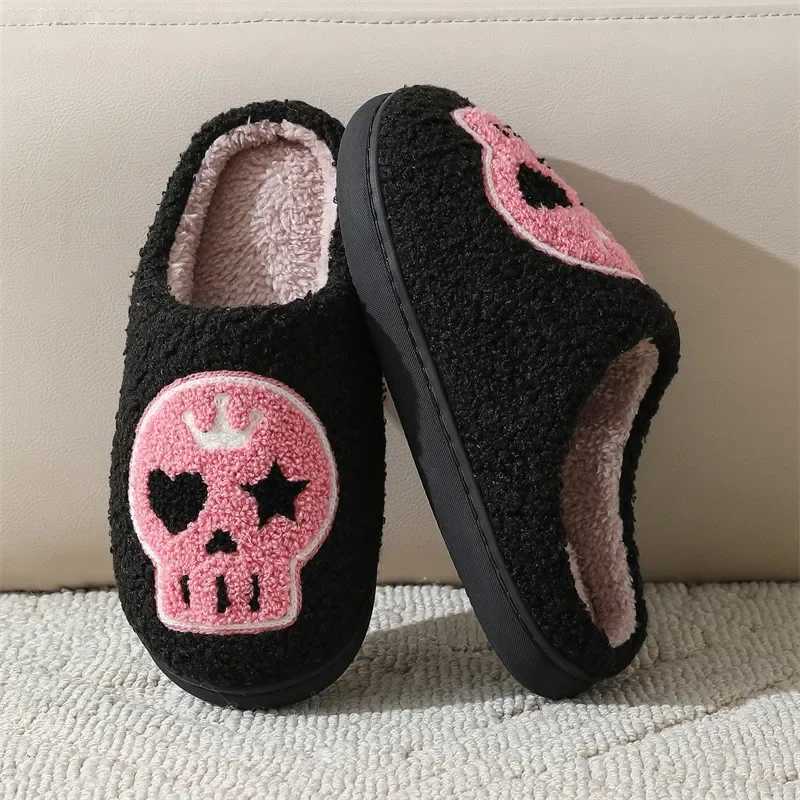 Punk Skull Furry Indoor Slippers Women 2026 Winter Comfort Flat Heel Warm Plush Home Slippers Couple Cotton House Slides T260922