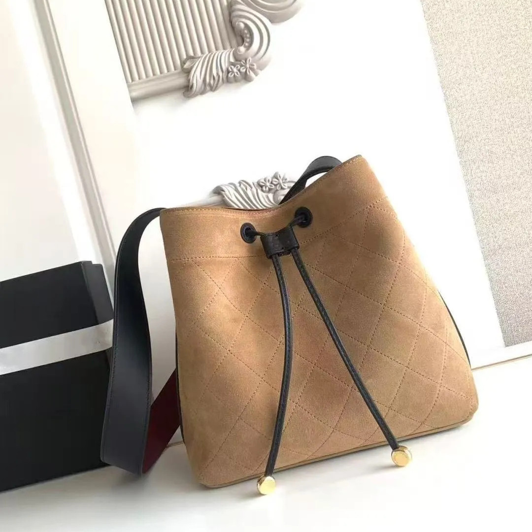 High quality bags Shoulder Bags New bucket bag designer bag luxury bag calf leather open drawstring adjustable large capacity simple fashion versati