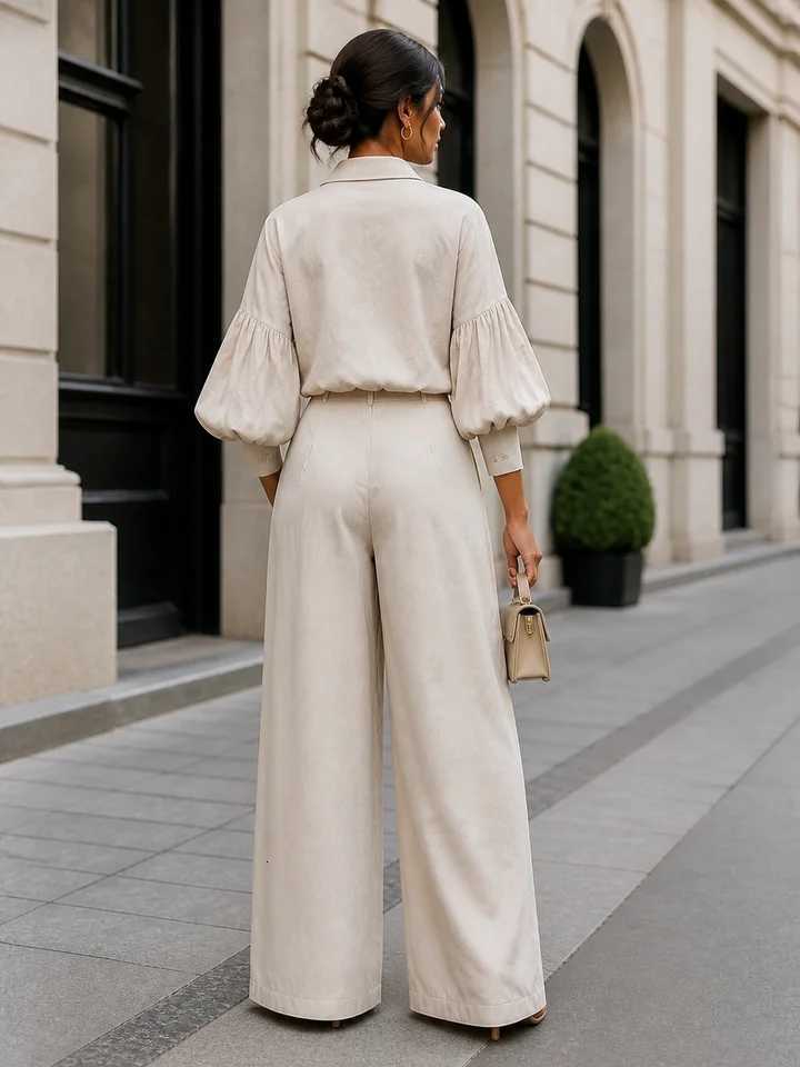 Set da donna Casual Chic Baseball Completo in due pezzi Camicia con colletto a maniche a sbuffo e pantaloni a gamba larga a vita alta per viaggi e s