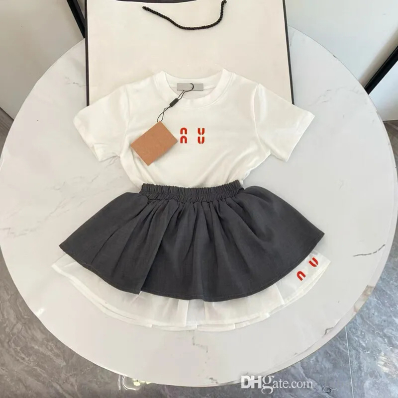 Summer Kids Designer Clothes Cute Two Piece Skirt Set Baby Girls Children Clothing Dresses Sets Short Sleeve Pullover T-shirt Dress AD