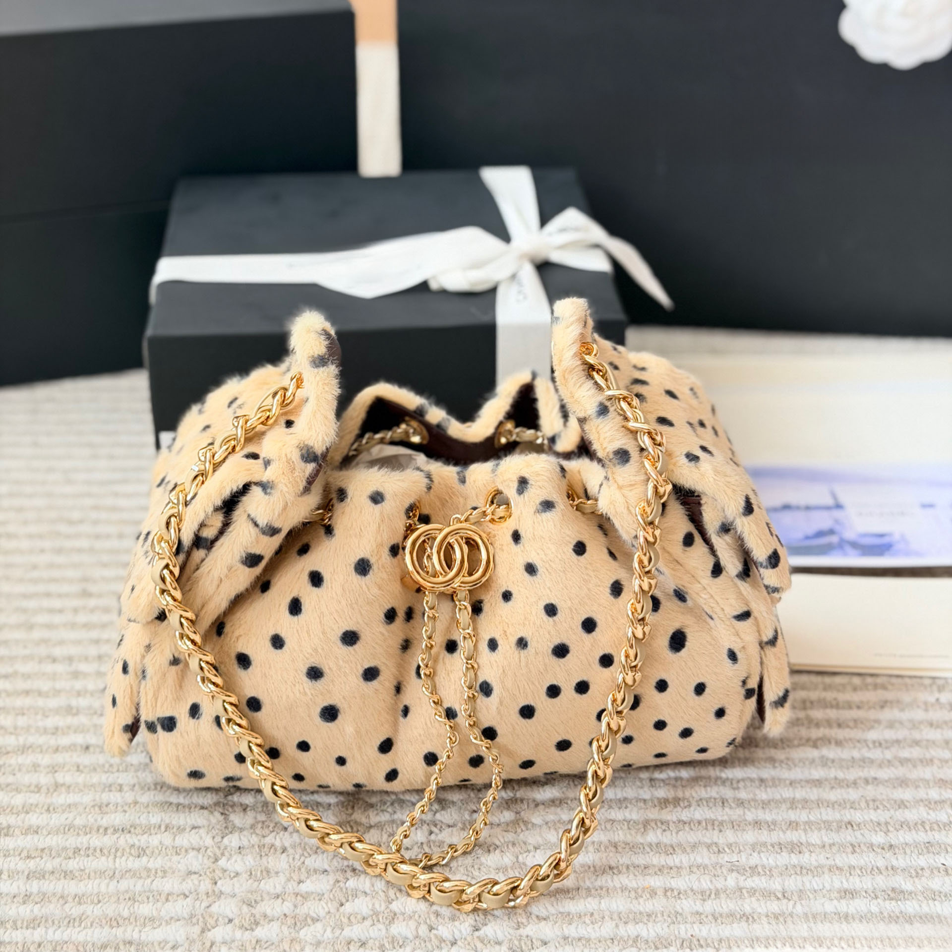 Designer Mini 25 Bag Leopard cc Bucket Bag Mini Drawstring Shoulder Bag Women Leather Handbag Luxury Chain Crossbody Bag Fashion spotted furry bag l