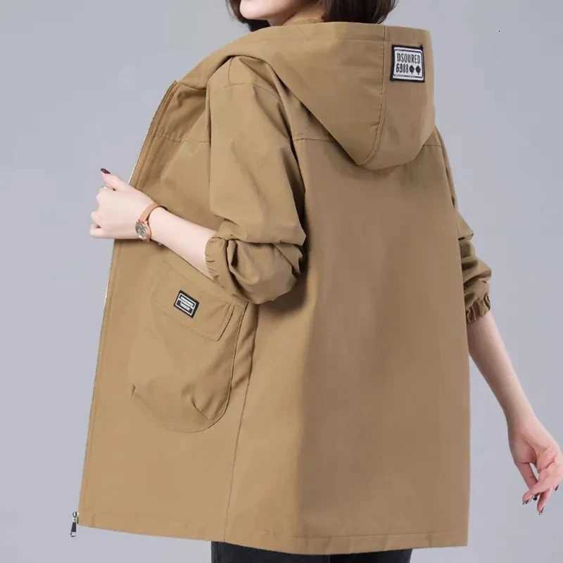 Women's Jackets Women With Big pockets Windbreaker Middle-Aged Mother's Hooded Long Jacket Women's 2023 Spring Autumn New Loose Outwe