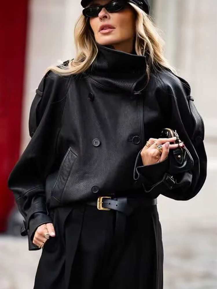 Faux Leather Fashion Jacket For Women Vintage Stand Collar Epaulet Long Sleeve Pocket Coats New Autumn Leisure Outerwears C260921