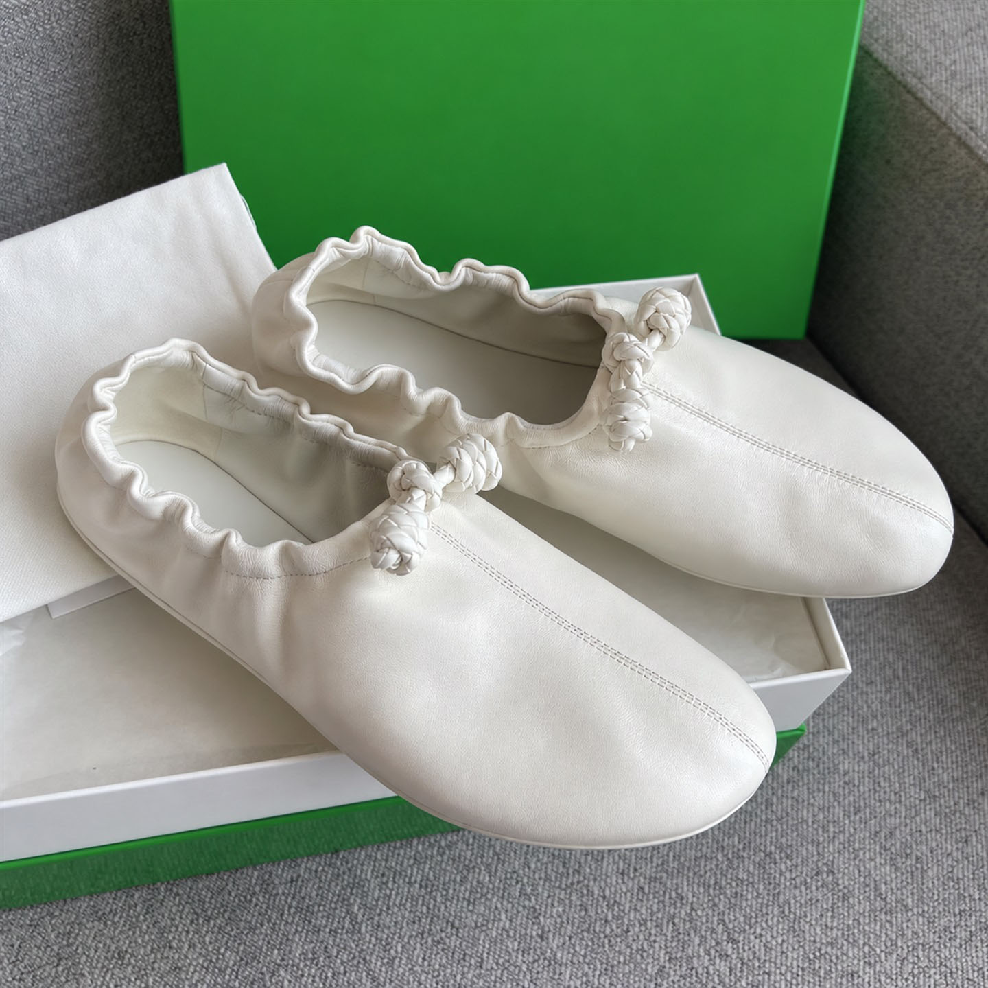 Leather Flats Women Shoes Luxury Designer Round Toe Slip On Casual Fashion White Beige Ballet Bow Elastic Soft Dress Office Party Walking Classic El