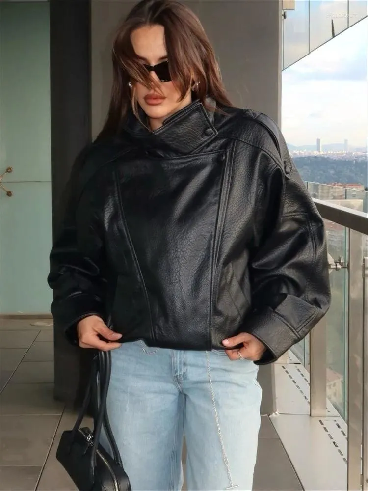 2026 Fashion Streetwear Women Retro Loose Black PU Faux Leather Jacket Spring Autumn Lady Vintage Zipper Coat Moto Biker Outwear