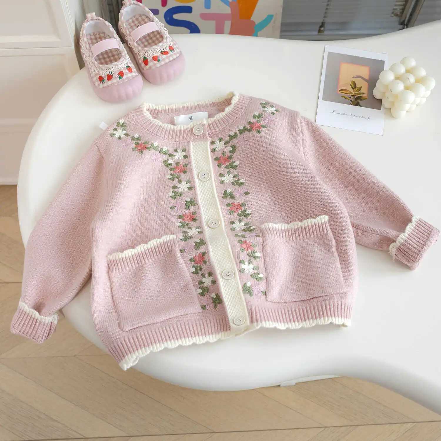 Autumn Baby Girls Pullover 2024 Winter Embroidery Flowers Knitted Sweaters Cardigans Fashion Kids Children Birthday Princess Knit Clothes C260921