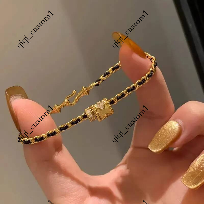 Jewelry Bracelets for Women Light Luxury Black and Gold Braided Chain Bracelet Niche Delicate Rhinestone Inlaid Fashion Accessory6662