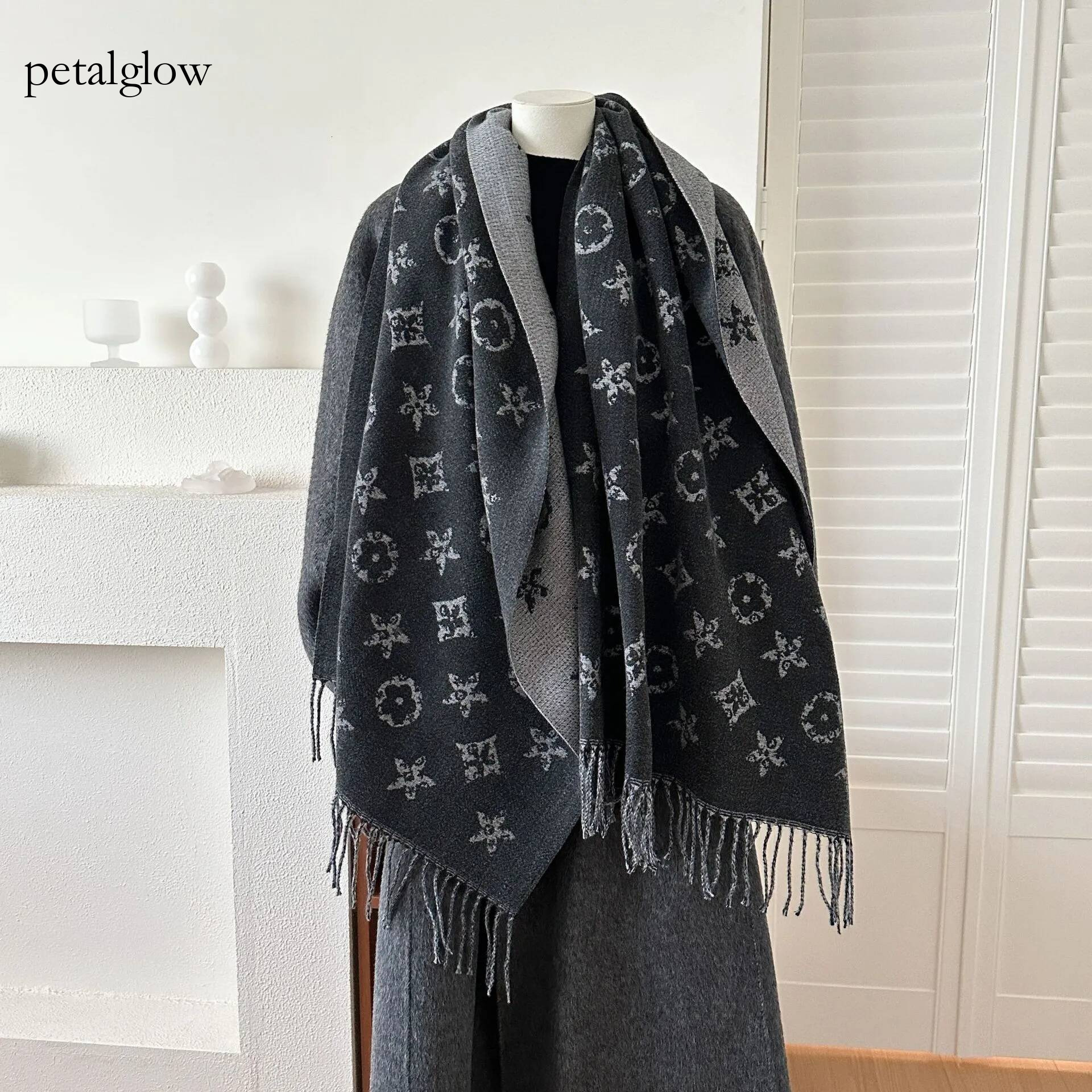 louiseness Digner Womens New British Style Winter Scarf Luxury Double Sided Jacquard Tassel Long Shawl Brand Premium Elegant Versatile Thick Warm lo