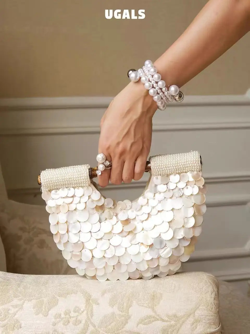 Fashion Bamboo Handheld Moon Bag High Quality Women Handbag y Beads Beaded Clutch Purse Shell Woven Handmade Shoulder Bag 260921