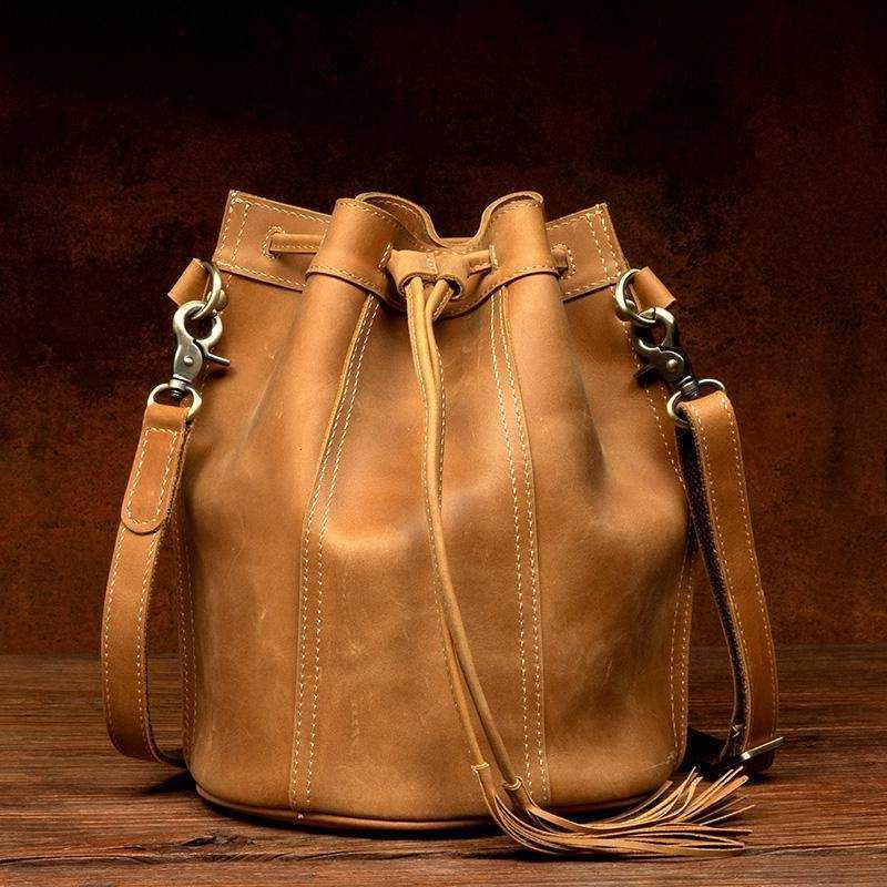 Borsa a secchiello con frange in pelle vintage stile cavallo stile zaino pazzo per donna Borsa a tracolla di grande capacità in vera pelle fatta a m