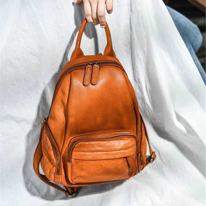 High Fashion Vintage Backpack Style Quality Genuine Leather Women Backpack Weekend Outdoor Travel Designer Real Cowhide Female Schoolbag H260922
