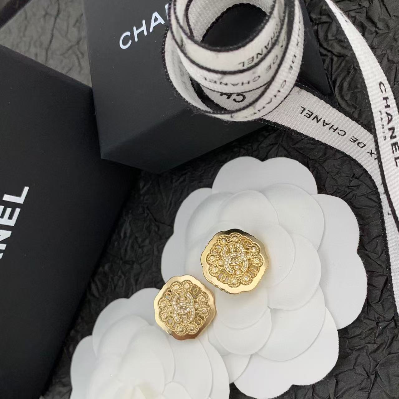 jewellery designer for women diamond studded fashionable elegant earrings luxurious and regal in style brass with gold plating women s earrings cc E