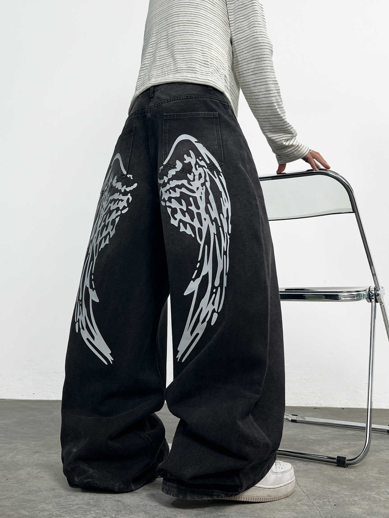 Jeans American Men's Vintage Angel Wing Print Design Black Men's Loose Jeans Y2K Street Fashion Versatile Wide-Leg Pants T260922