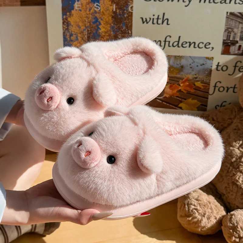 New Cute Cartoon Pig Indoor Fluffy Slippers For Women Winter House Shoes Warm Plush Thick Sole Female Home Cotton Slipper T260922