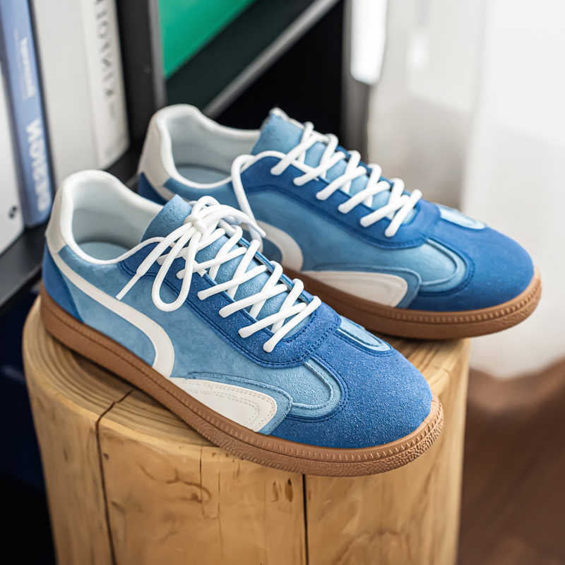 Casual Shoes High Quality Leather Sneakers Men Trainers Classic Casual Sports Shoes Man Flat Sneakers Outdoor Non-slip Men's Skateboard Shoes D