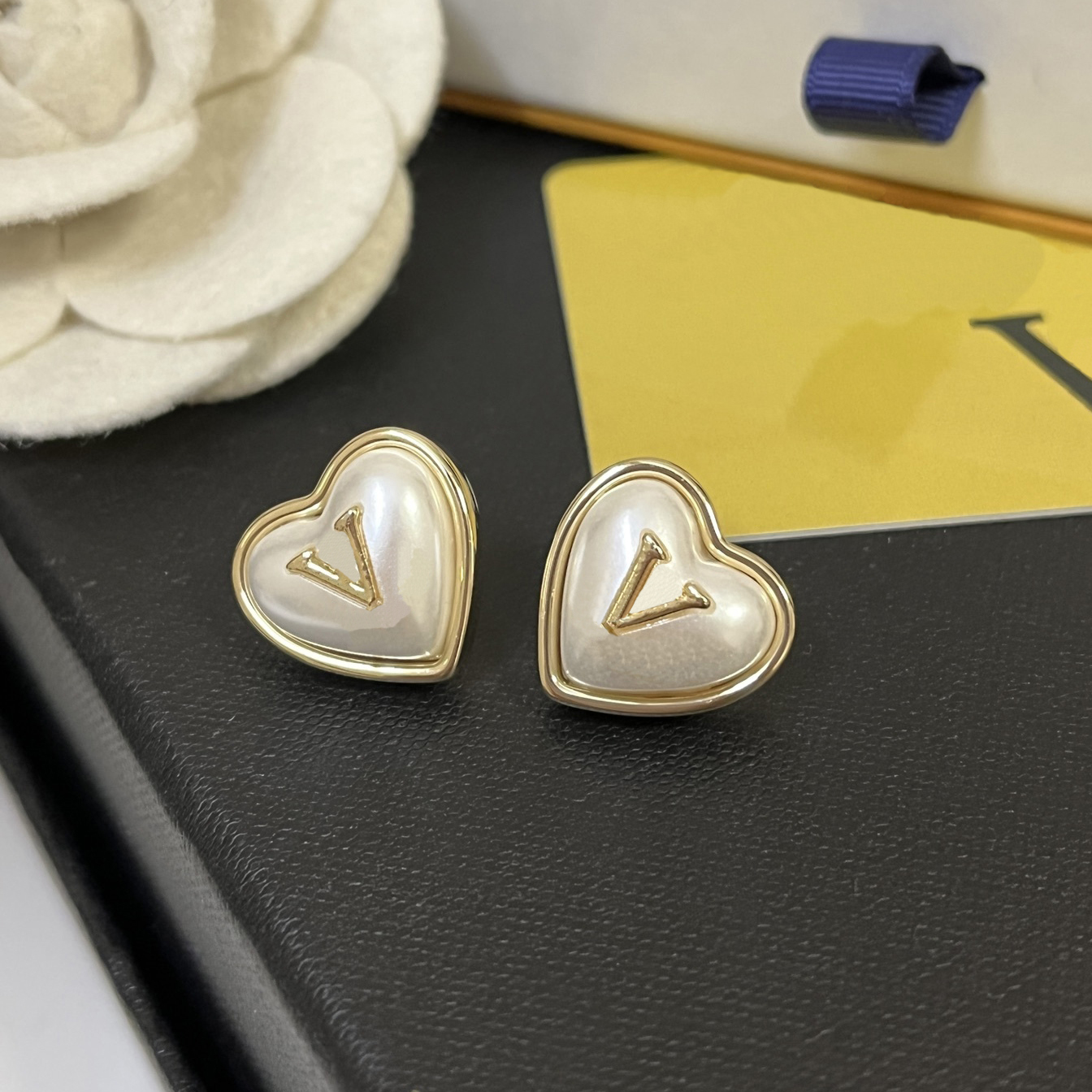 Romantic Heart Shaped Gold Plated Letter White Enamel Designer Earrings Luxurious High End Gift Suitable For Womens Commuting And Dating Paired Jewe