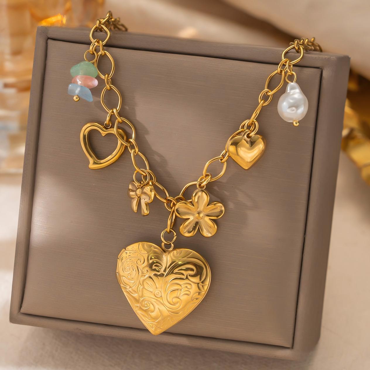 vintage style stainless steel 18k gold-plated heart-shaped carved photo box pendant with colorful beads and pearl accessories necklace