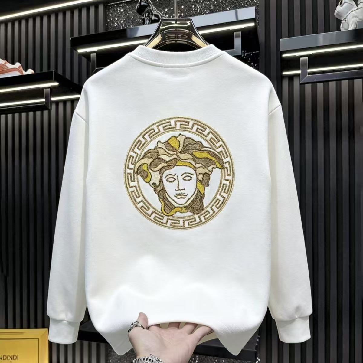 2026 Spring/autumn trendy brand new stylish men's round-necked hoodie with printed design, versatile casual and trendy long-sleeved loose pullo