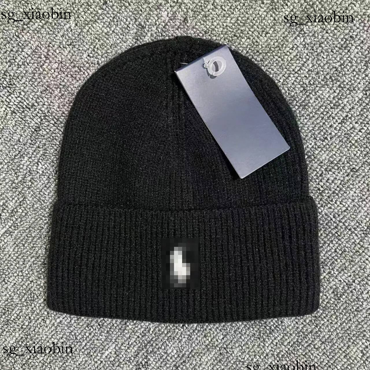 Classic polo mens thick women beanie caps ball hats Autumn Winter Outdoor Warm Knitted Hat Fashionable street hat Embroidery Knight high quality