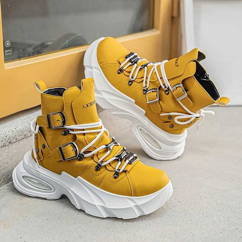 Designer Versatile Boots Men's Fashion Punk-Style Buckle High-Top Thick-Soled Motorcycle Boots Trendy Gothic Style Ankle Street Hip-Hop Boots J