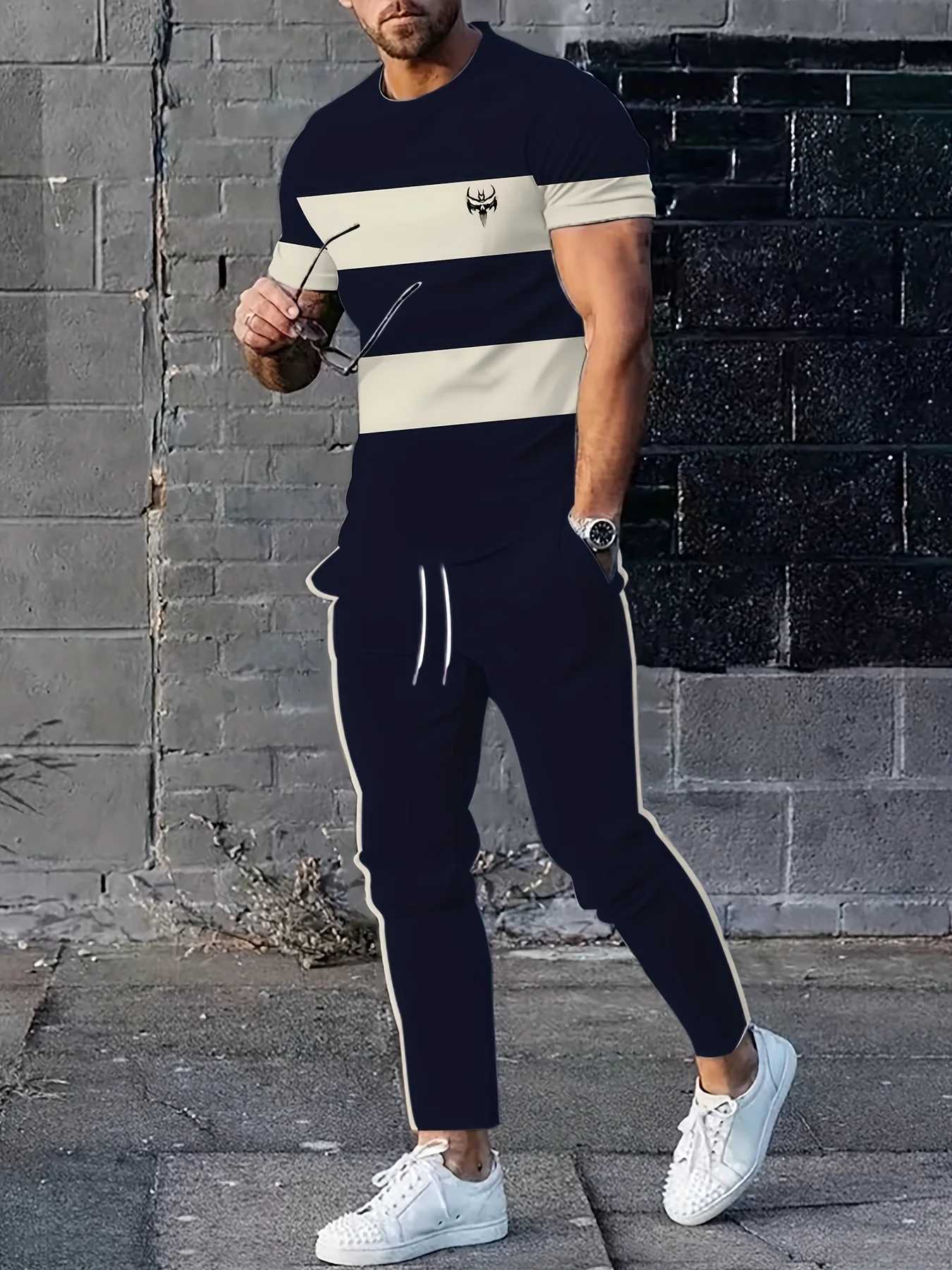 selling Hot Men's Tracksuits men's summer fashion striped printed breathable round neck T-shirt and pants set outdoor casual two-piece set