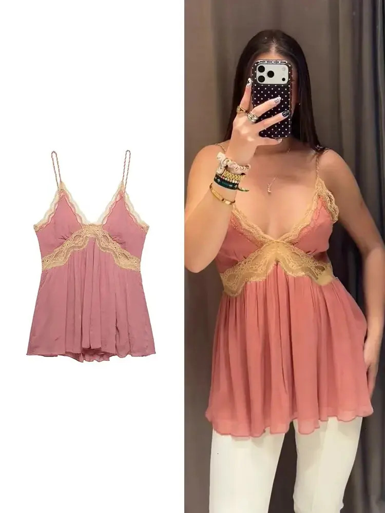 Women Outerwear Tank Top TFMLN Womens Lace Patchwork Camisole V Neck Chic Backless Sexy Strap Top Lady Sleeveless Slim ladies sleeveless Party Tops