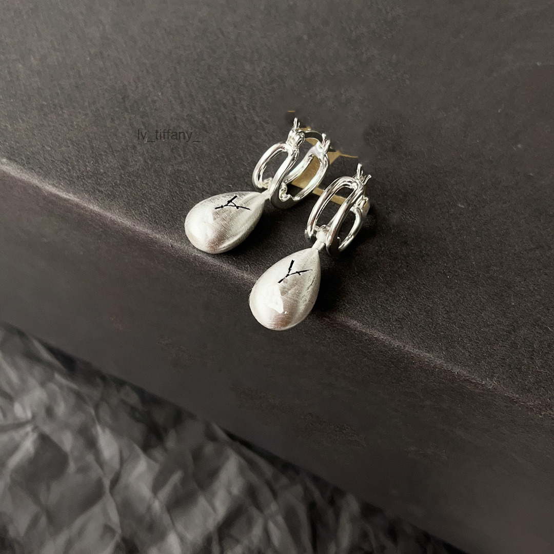 Fashion Simple Designer Earrings Women Stainless Steel Letter Y Ear Stud Earring Sweet Girls Wedding Party Gifts Luxury Jewelry Accessories