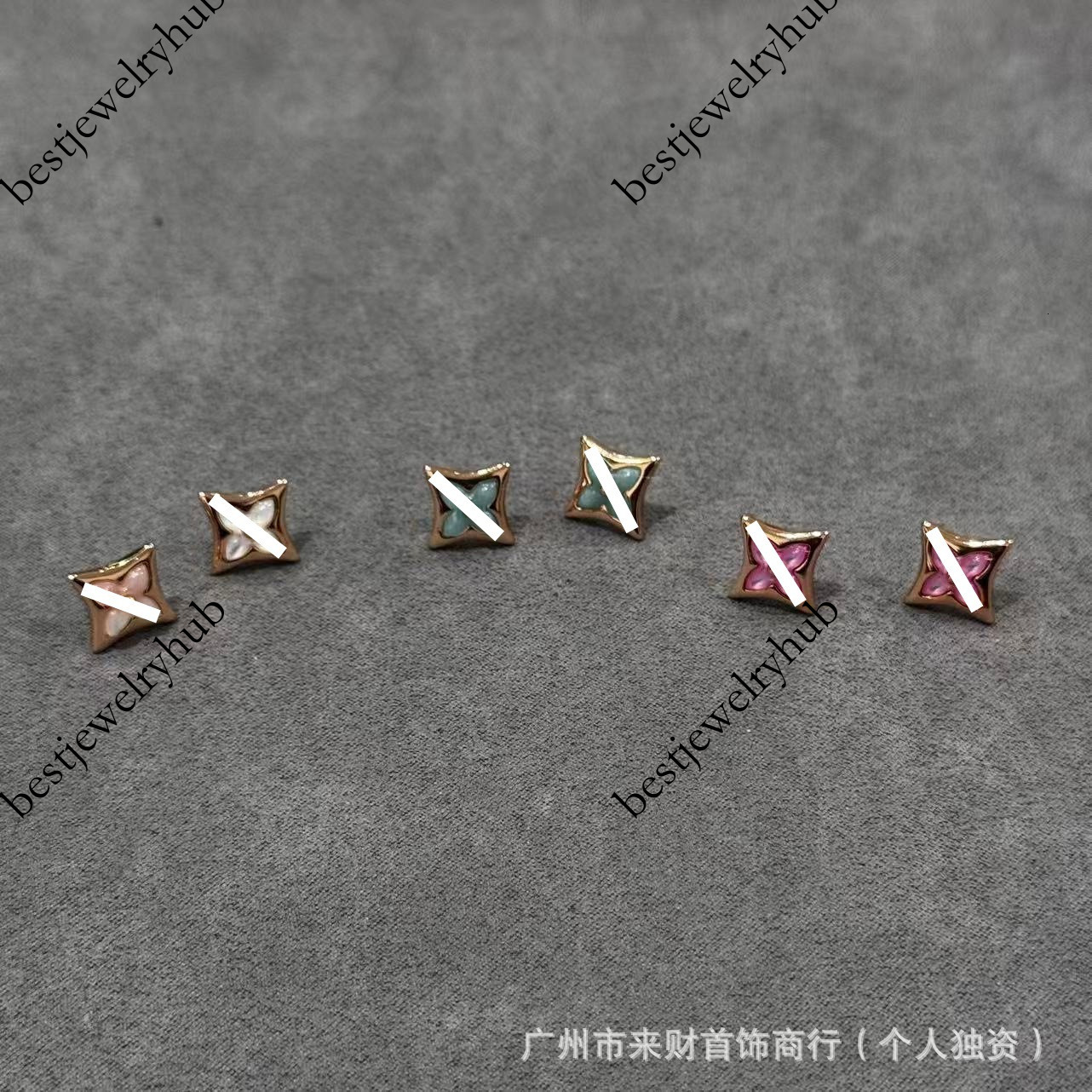 Designer Jewelry Louisevuits New version of pointed flower stud in rose gold, light earrings, versatile rhombus and round white mother-of-pearl earr