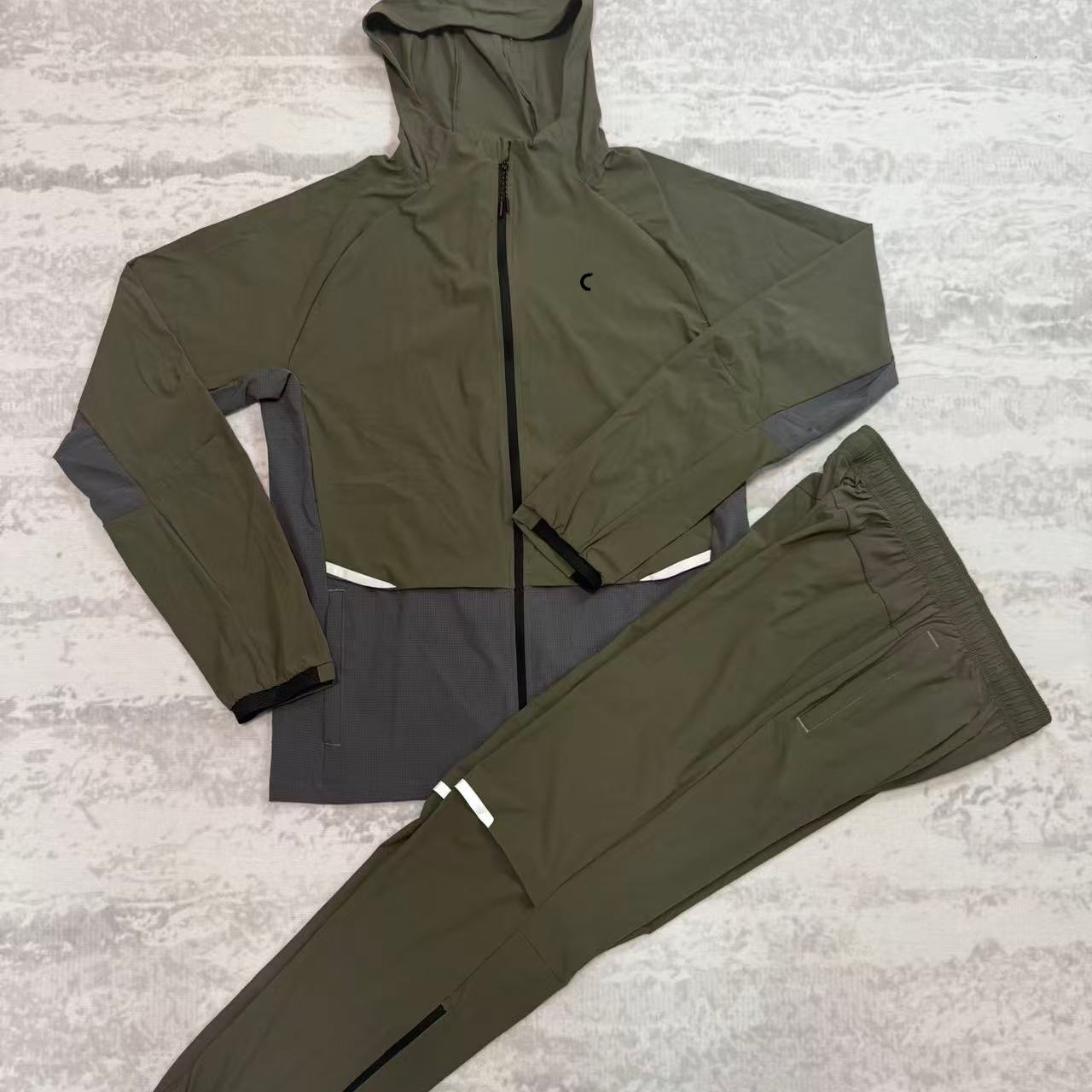 mens Onruning tracksuit running pantalon windbreaker running on coat miller clouds jacket sweatpants 2-piece set quick dry designer cloudes on runni