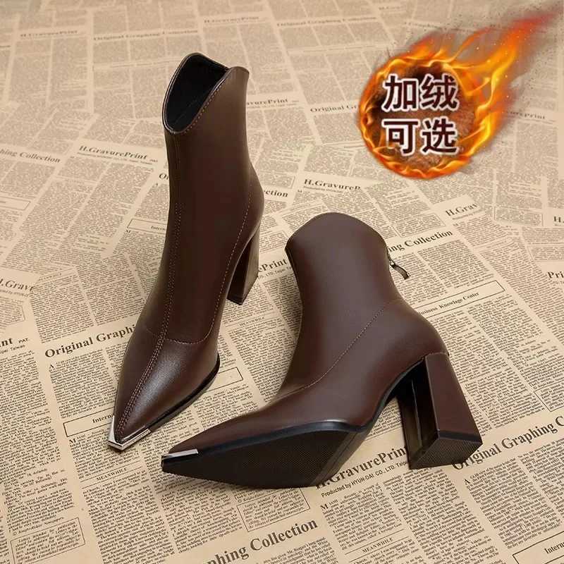 Designer Women's Boots Pointed Toe Ankle Boots Fashion Back Zippers Short Botas Ladies Elegant Square High Heel Winter Women's Footwear 20