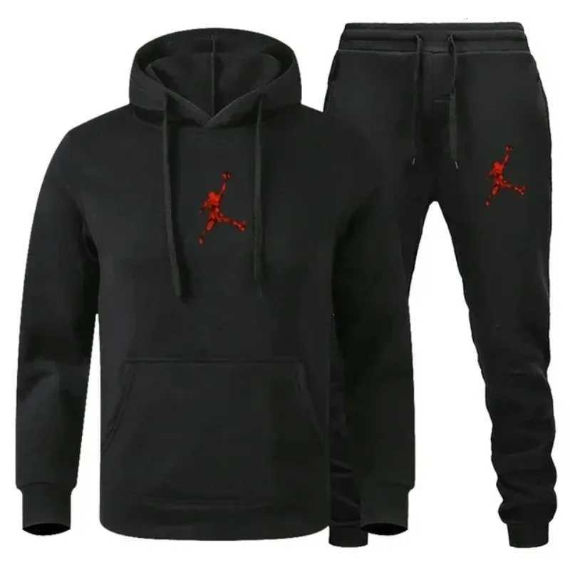 2-piece A Men's Tracksuits men's outdoor fitness sportswear set featuring a hooded long-sleeved sweatshirt pullover and casual pants for a