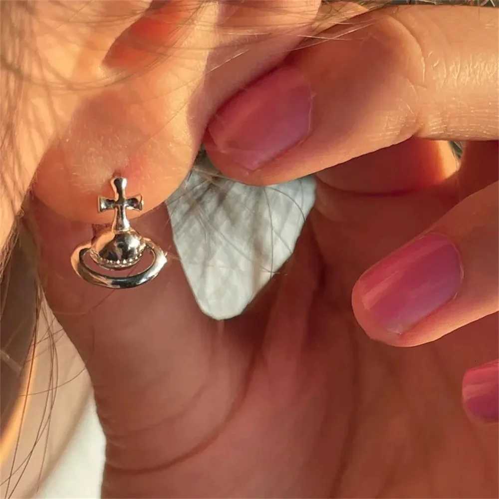 Stud European and American New Retro Simple Geometric Women earrings Fashion Personality Niche Design earrings X260921