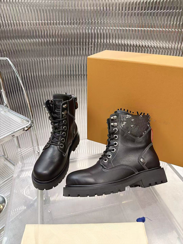 2026 Ankle Boots Mens New Autumn And Winter Thick Soled Thin Chimney Boots Chelsea Short Boots Fashion Boots 0912