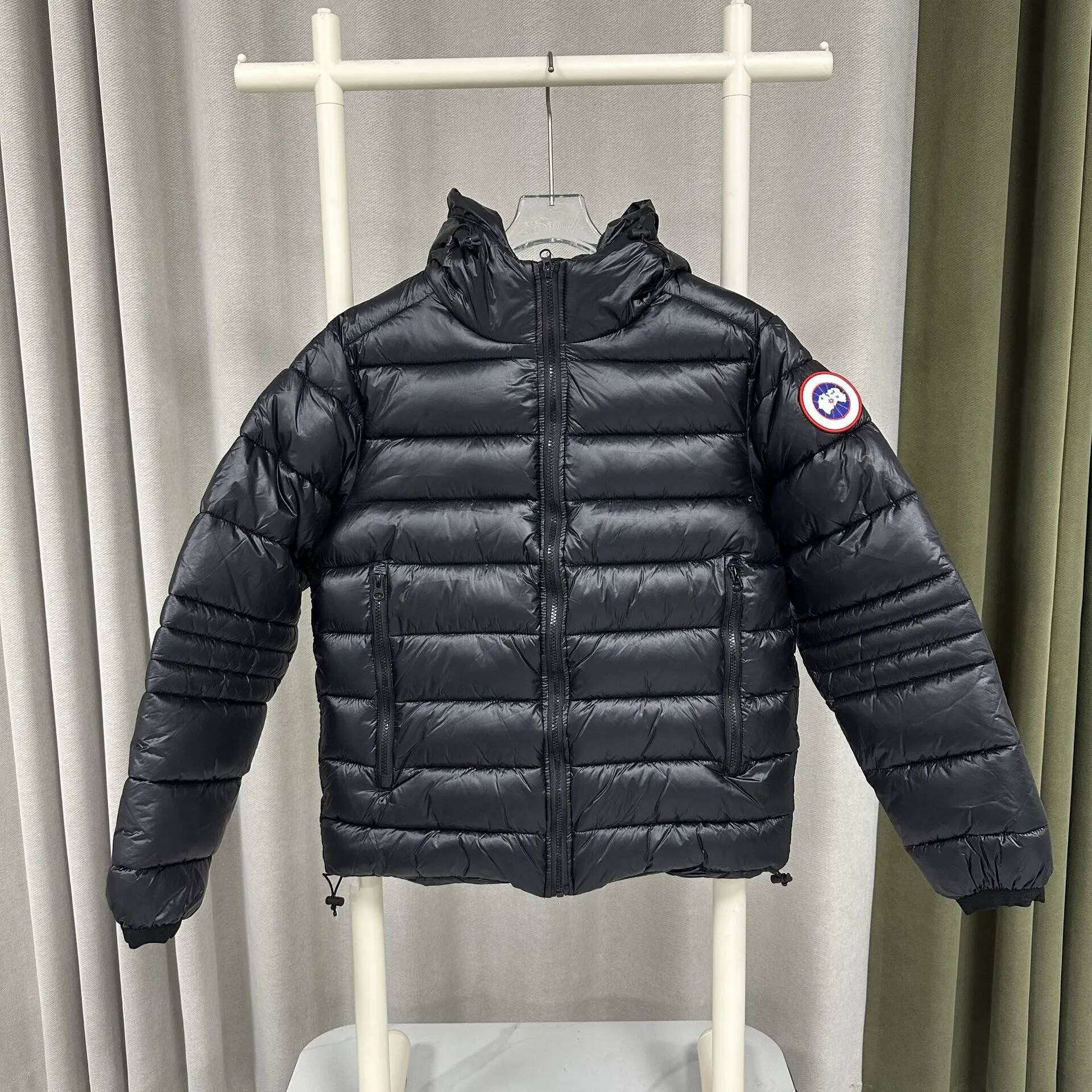 Mens Canada Crofton Designer Jacket Lightweight Men Womenhooded Thickened Keep Warm And Windproof Top Black Mark Coat 892
