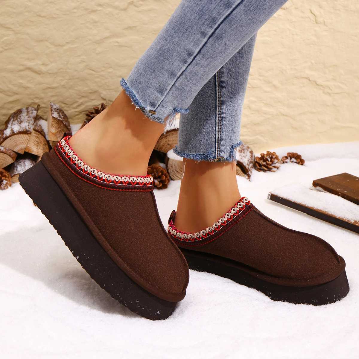 Women 2026 Winter New Short Cashmere Warm Thick-soled Shoes Snow Boots Without Heels Wool Half Slippers Women's Cotton Shoes T260922MS8X
