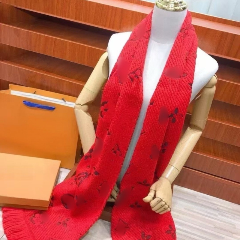 Designer Scarf for Winter Women Wool Long Shawl Fashion Classic Letter Cashmere Scarves Hot Stylish Women Cashmere Designer Scarf Full Letter Printe