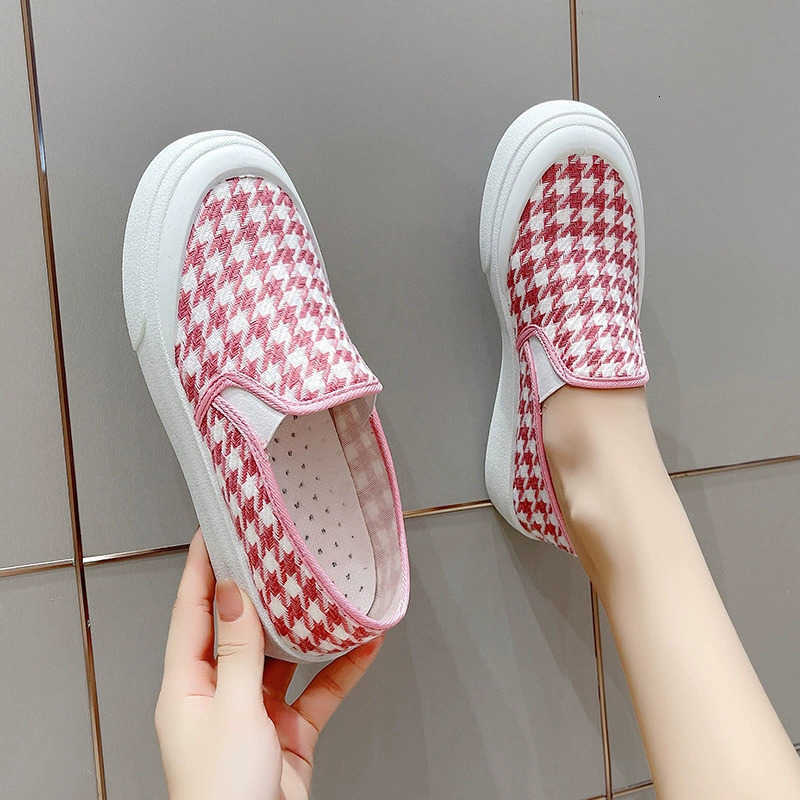 Shoes Casual Shoes Women's Vulcanize 2025 Spring Summer New Style Canvas Gym Sports Shoes Anti-slip Thick Bottom Korean Version Soft Grid D2609