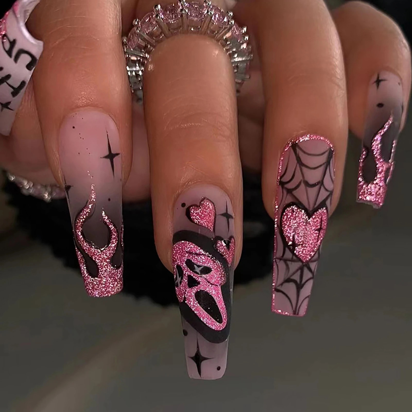 24pcs Glitter Pink Sequins Fake Nails Halloween Scary Skull Love Print False Nails Wearable European Ballet Press on Nails 260922