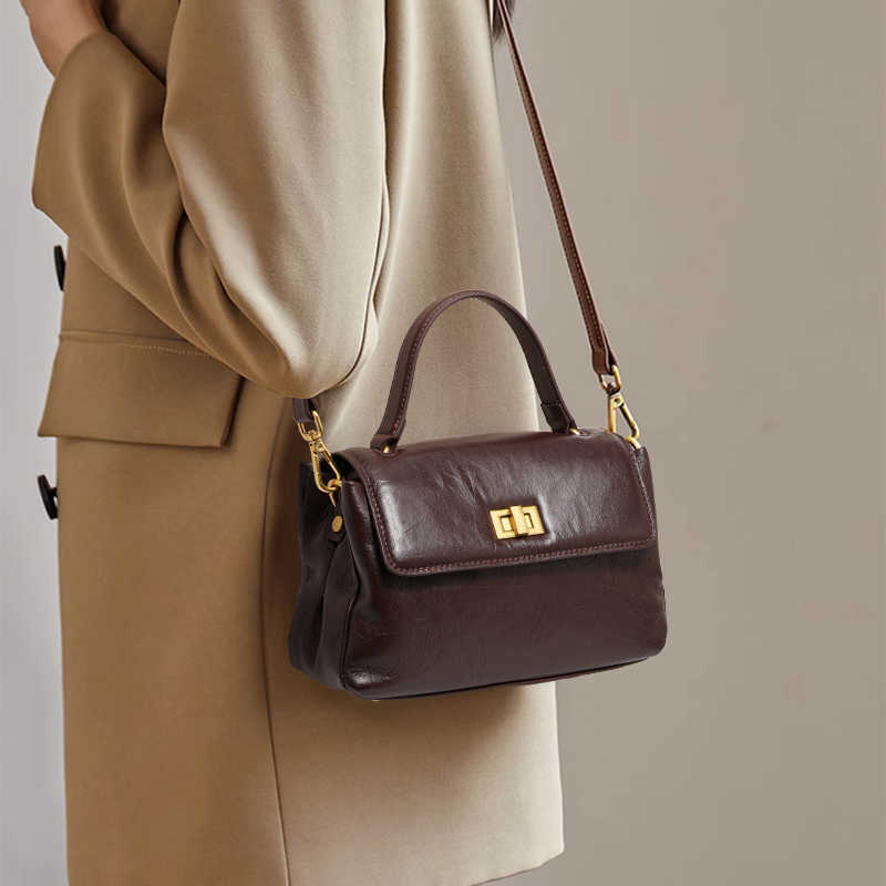 Cowhide Cross Body Simple Pure Crossbody Handbag for Women Versatile 2026 Spring and Summer New Genuine Leather Large Capacity Shoulder Bag H260922